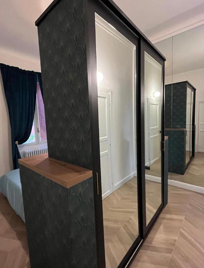 Isola Suites Милано Екстериор снимка